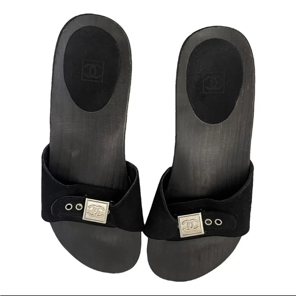 Vintage Chanel mules/clogs size 39